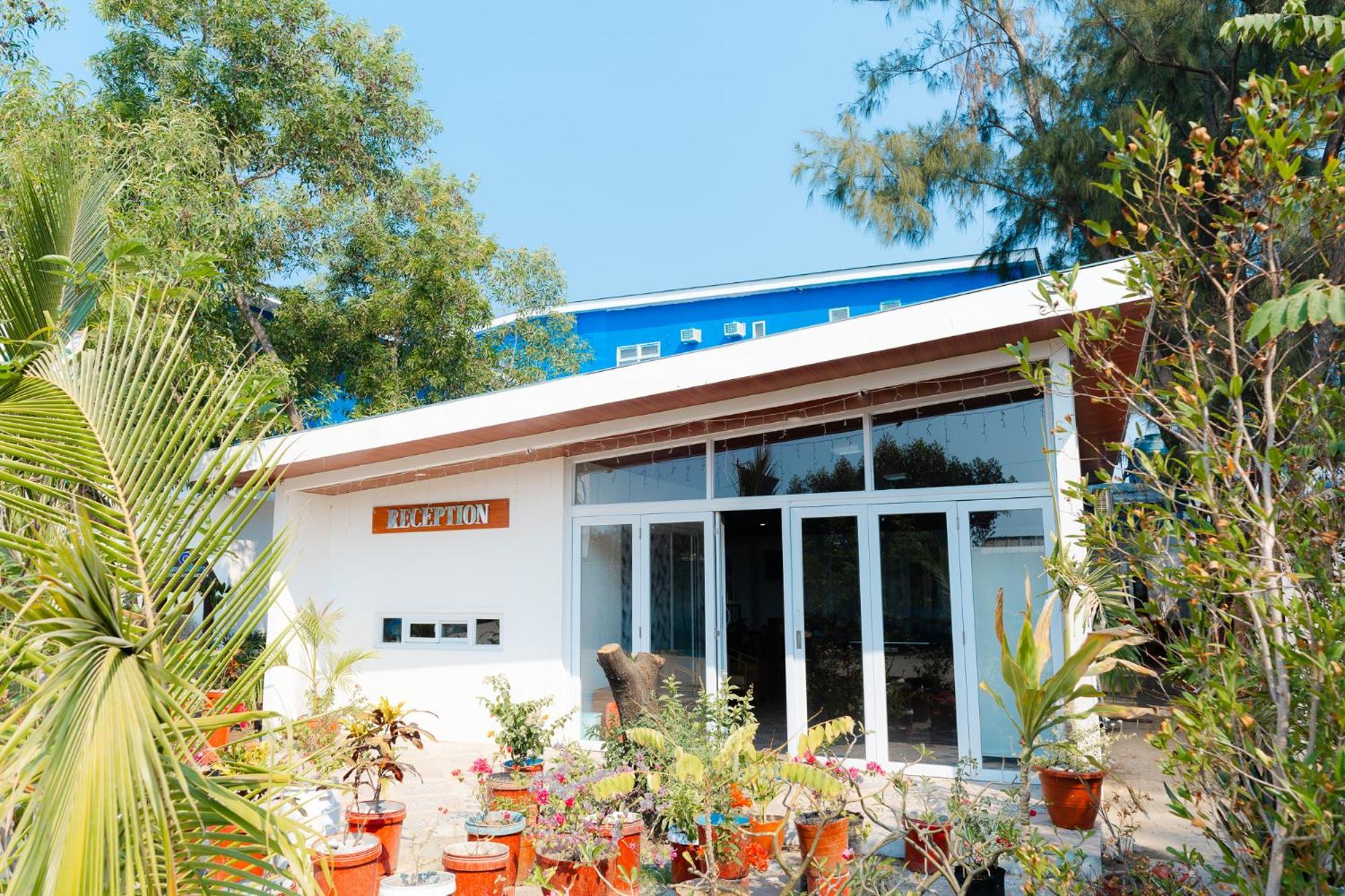 Q Beach Resort Cabangan Dış mekan fotoğraf