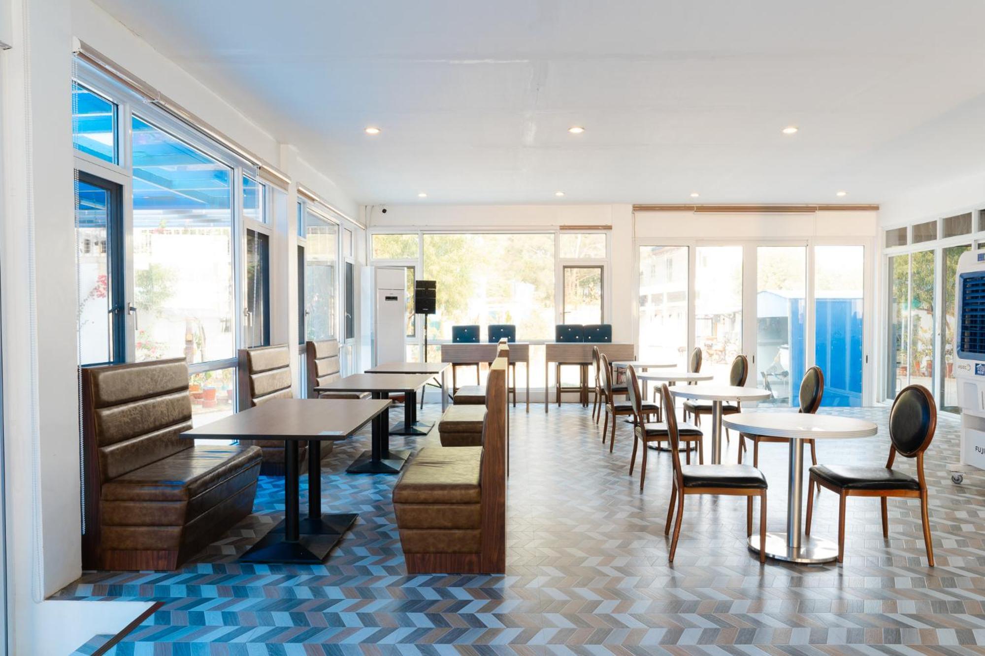 Q Beach Resort Cabangan Dış mekan fotoğraf