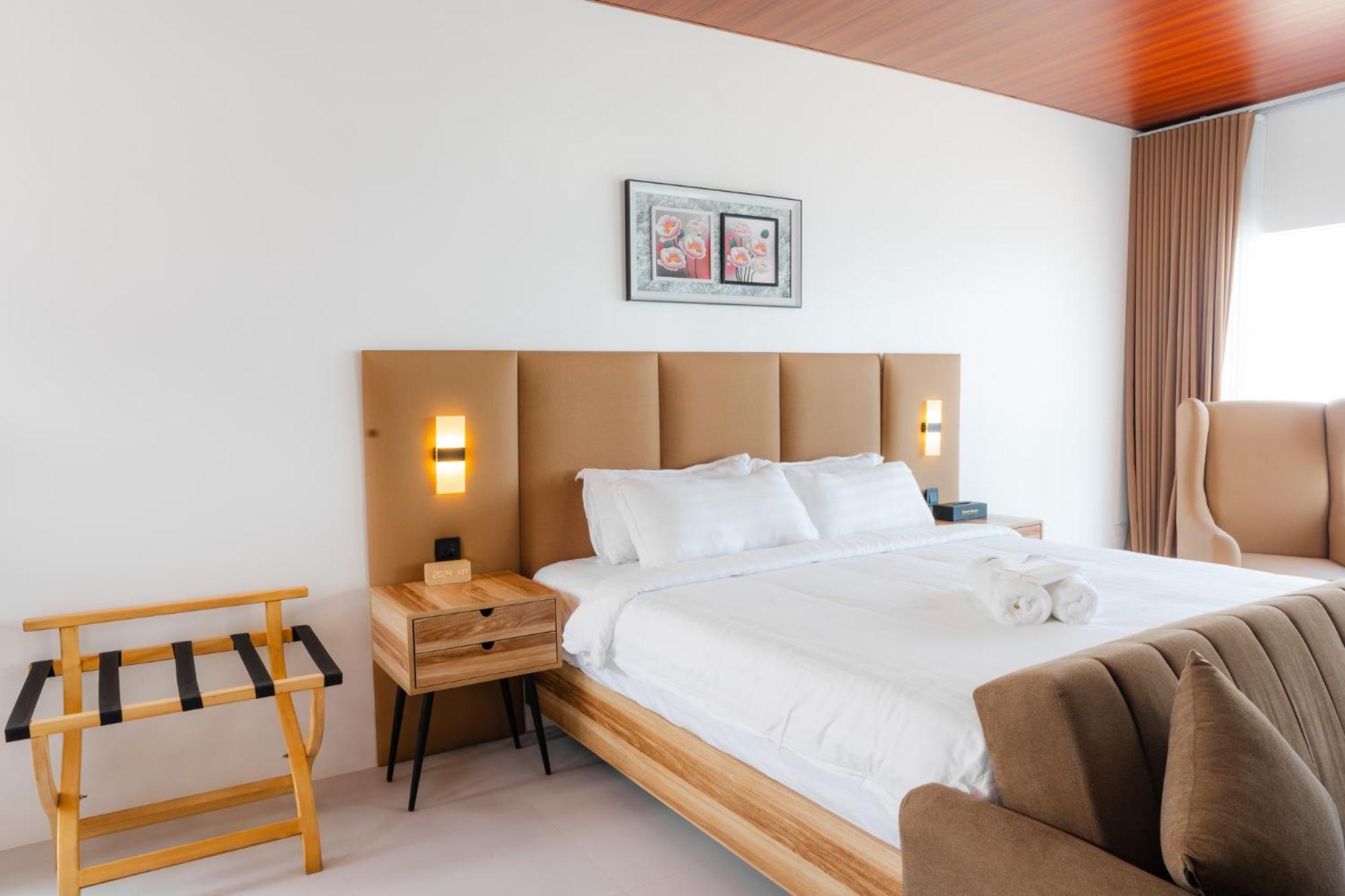Q Beach Resort Cabangan Dış mekan fotoğraf